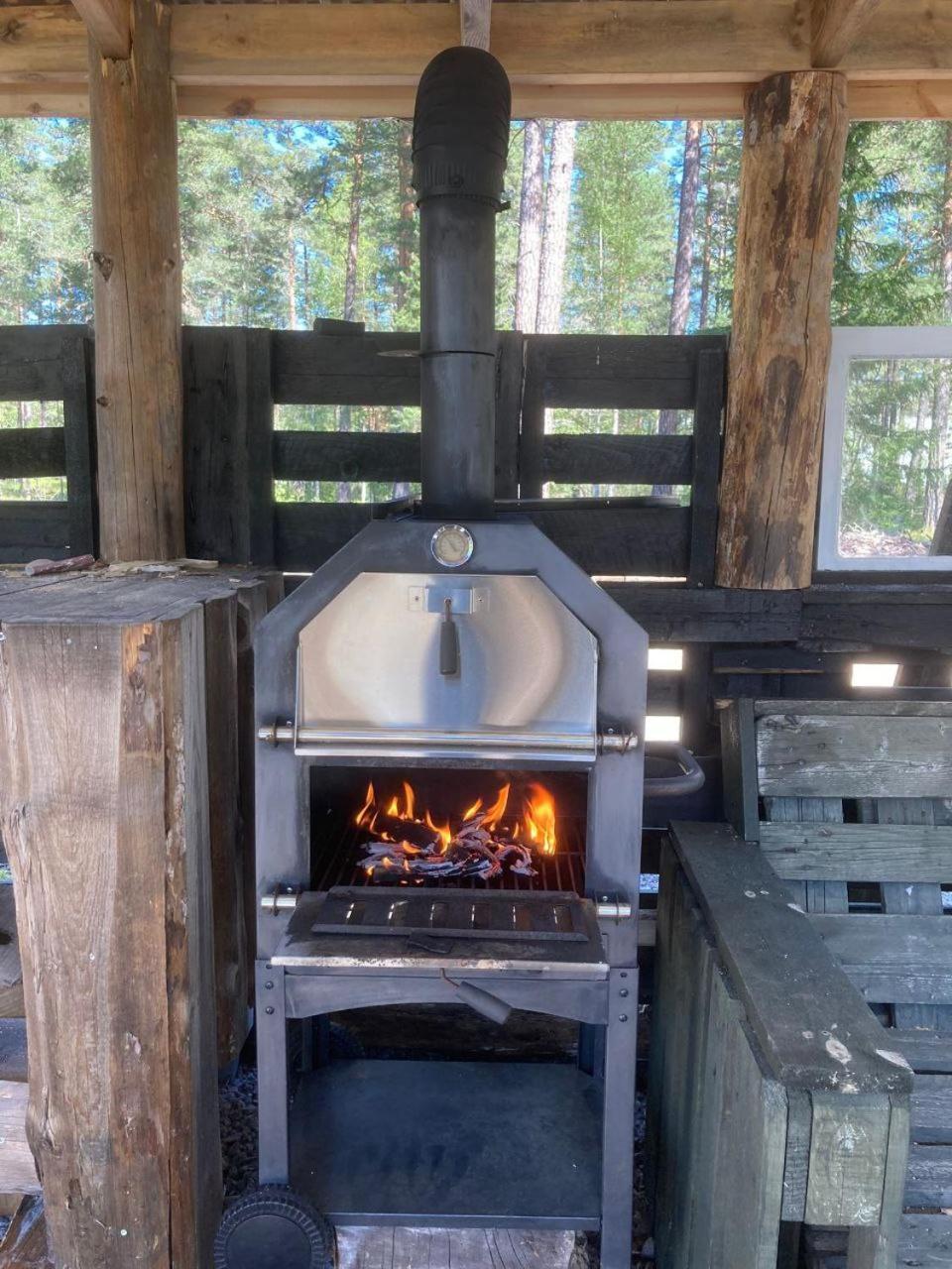 Villa Karllösa Värdshem&Creperie Målilla Exteriör bild